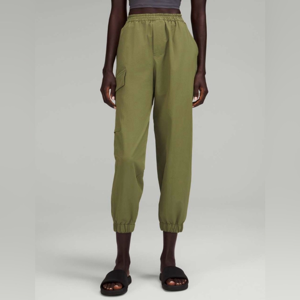 Lululemon Lab Green Joggers